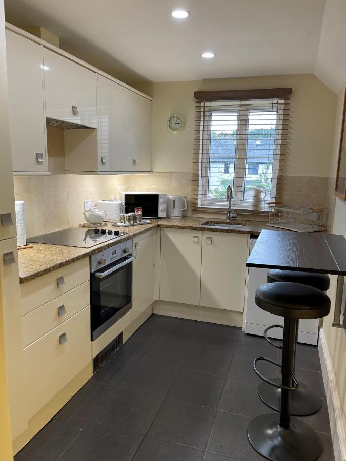 Ground Floor Garden Cottage, Near Stonehenge Holiday home